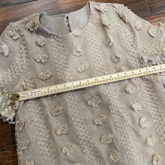 Entro 3D Textured Short Sleeve Blouse - Picture 4 of 4